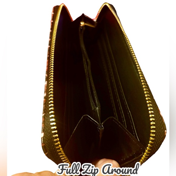 Trina Turk Wallet - Picture 4 of 8